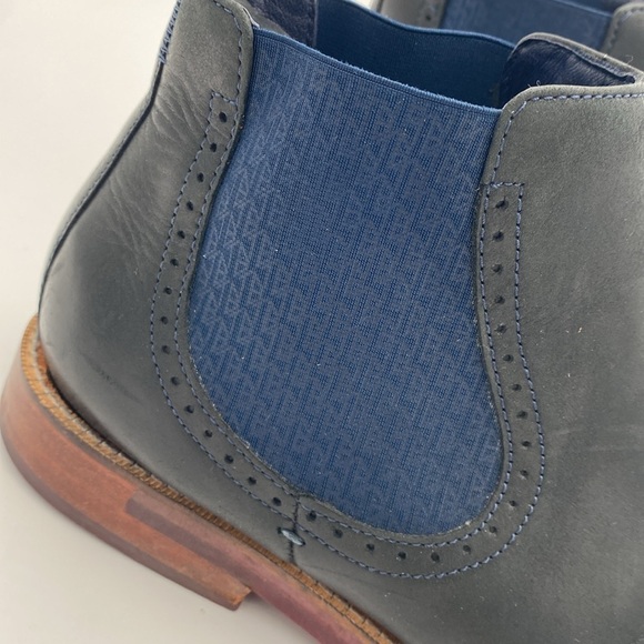 Ted Baker London Kaidon Chelsea Boots Men\'s 10 Black  blue Leather Casual office main image 13